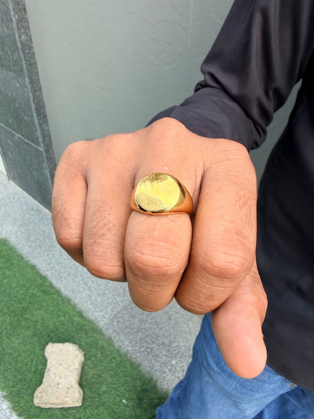 Customer photo review of 18K Gold Dome Signet Anti-Tarnish Waterproof Ring