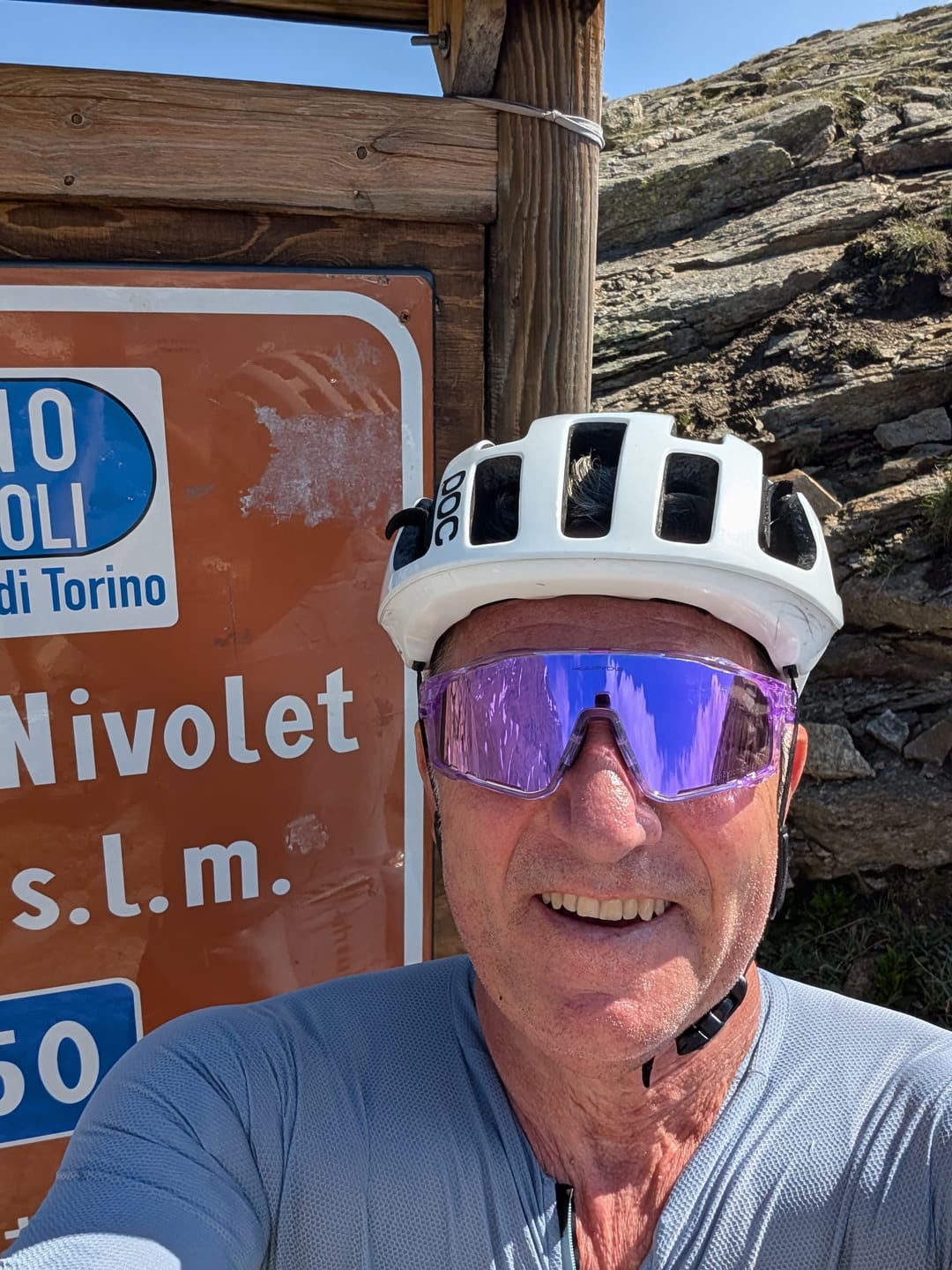 Customer photo review of REVO Kapvoe X76 Photochromic Sunglasses