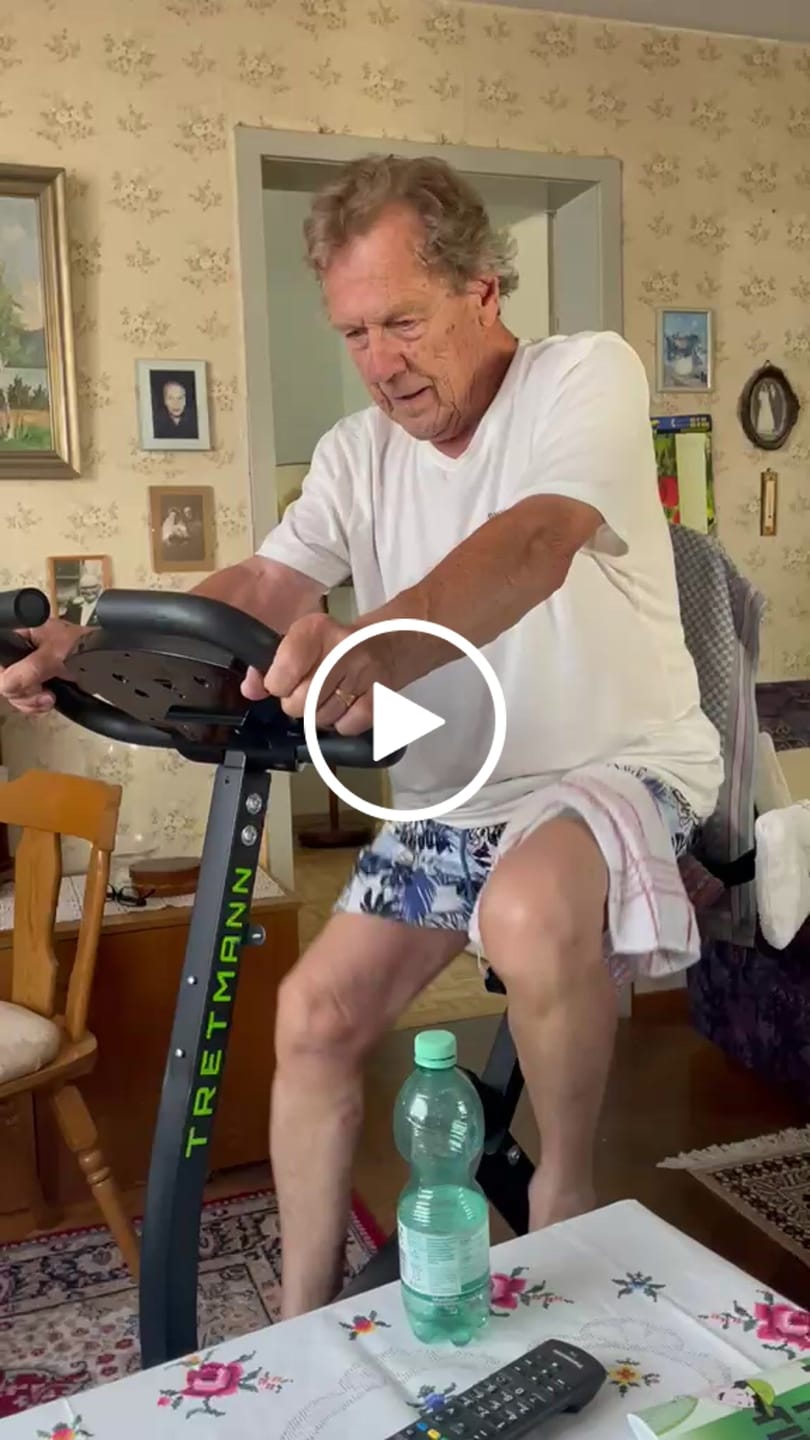 Customer video review of Dehnposter, Trainingsbuch & Werkzeug-Set