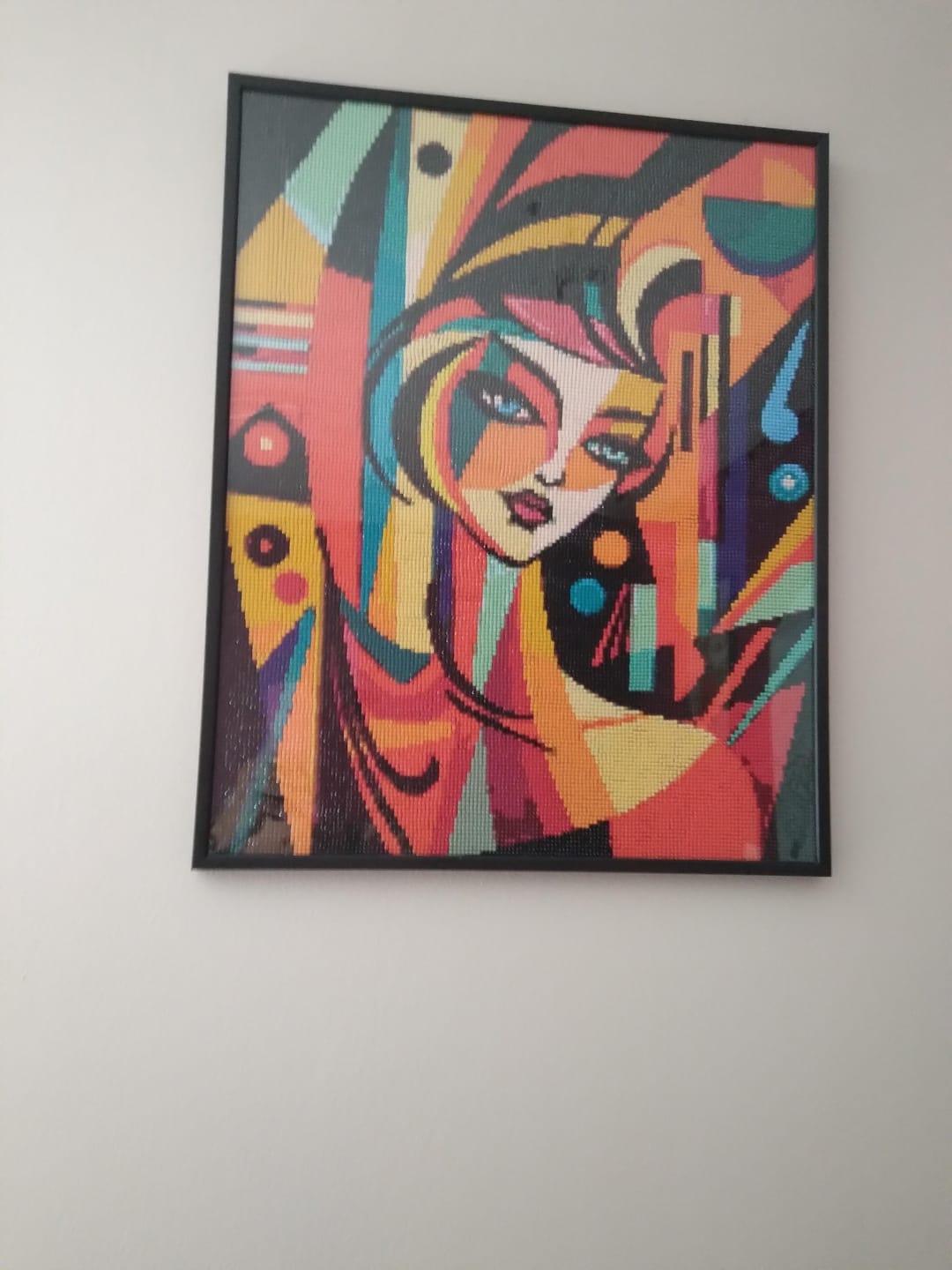 Customer photo review of Broderie Diamant - Femme abstraite style Picasso