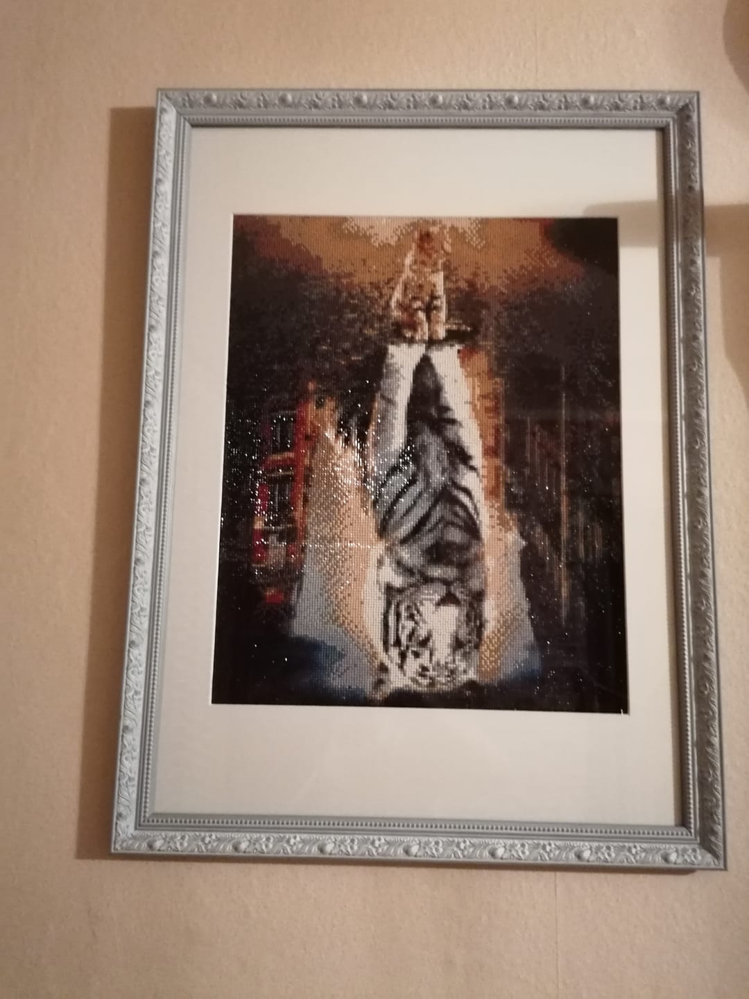 Customer photo review of Broderie Diamant - Chat Reflet dans la Ville