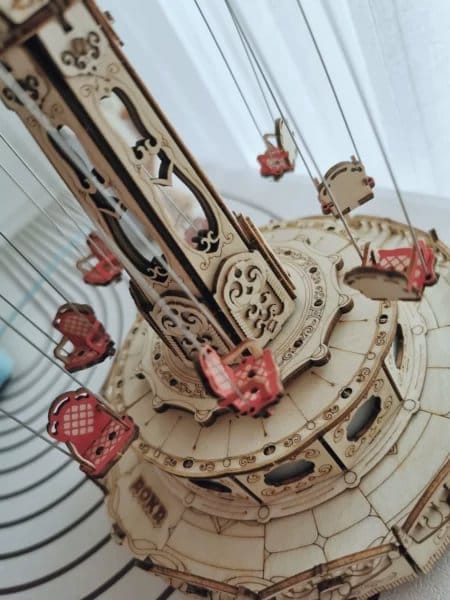 Customer photo review of Puzzle 3D Manège à chaises volantes