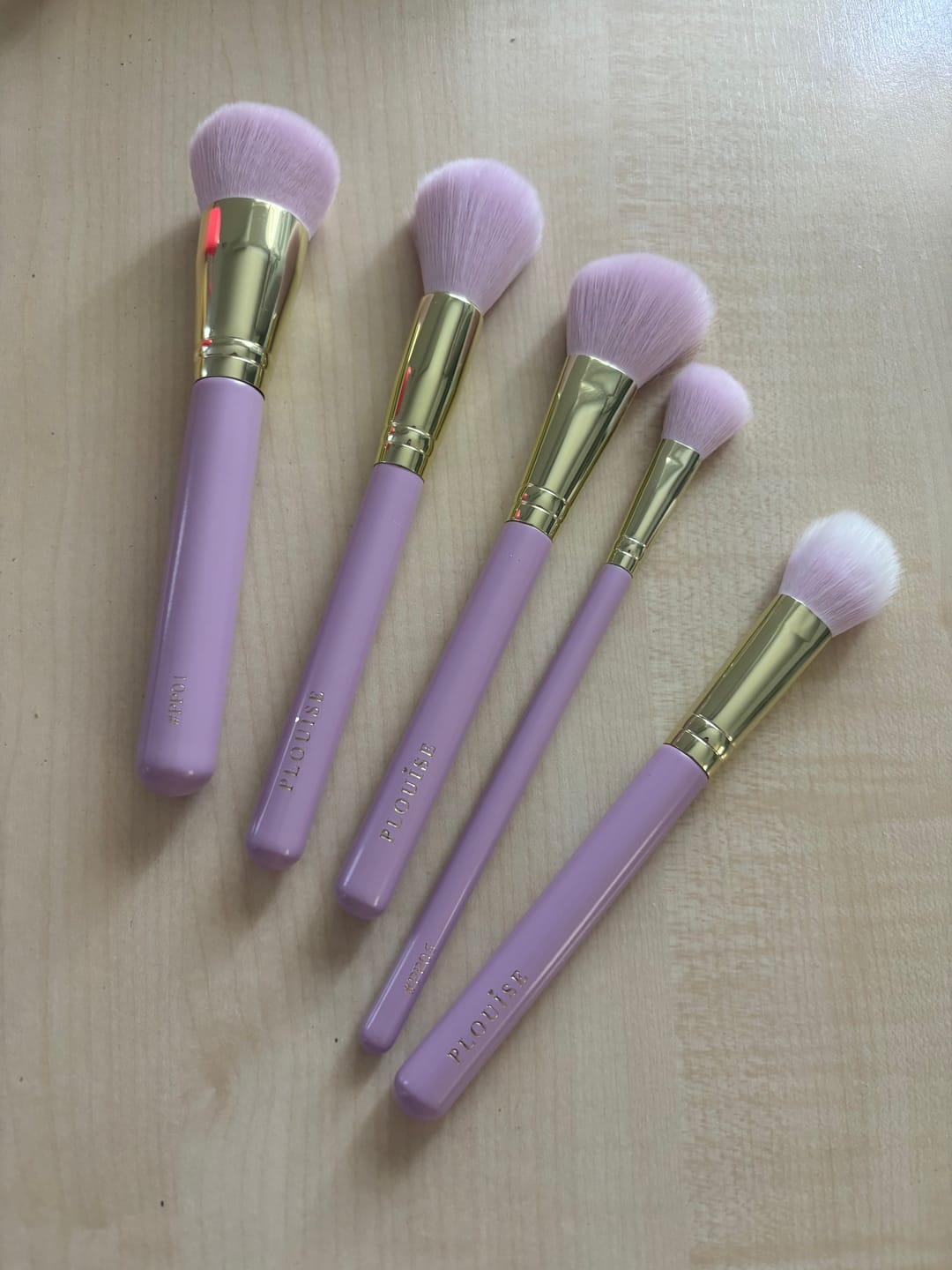 Customer photo review of Precision Puffs Brush Set