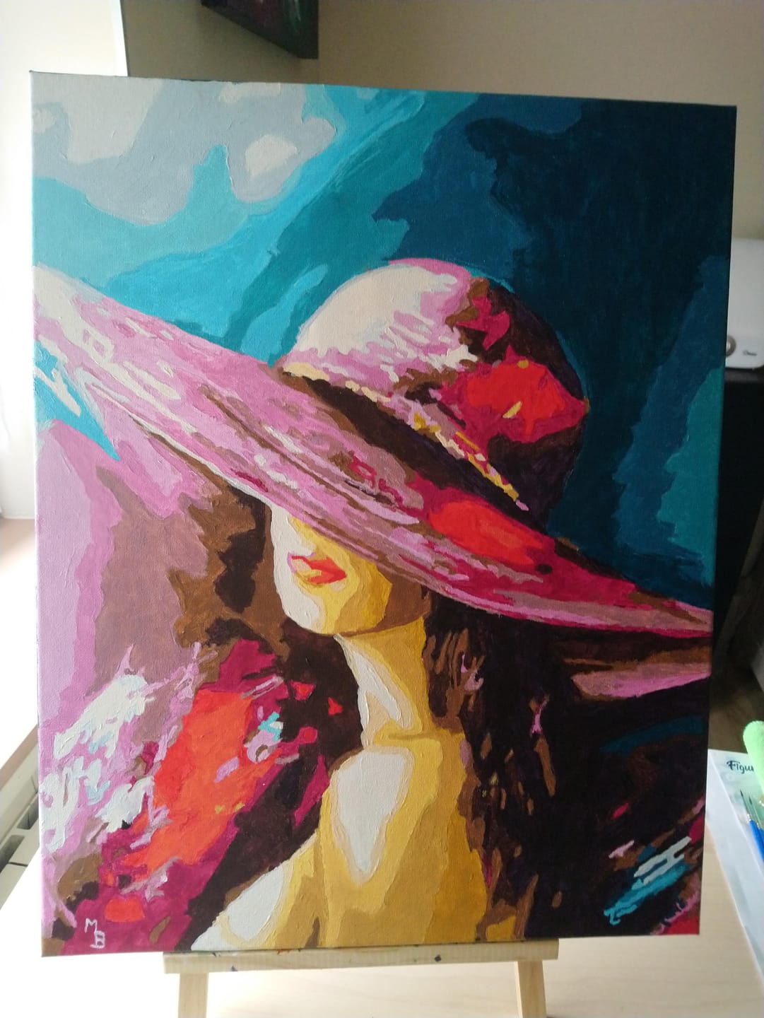 Customer photo review of Femme séduisante au chapeau