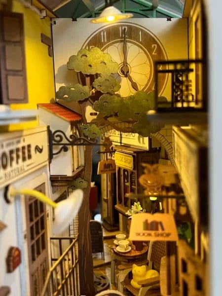 Customer photo review of Book Nook - Ville du Soleil