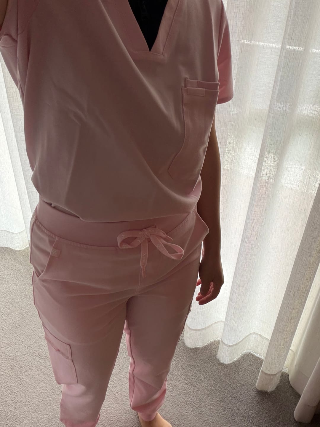 Customer photo review of LUCY Jogger Scrub Pants - Powder Pink | SLTECH™