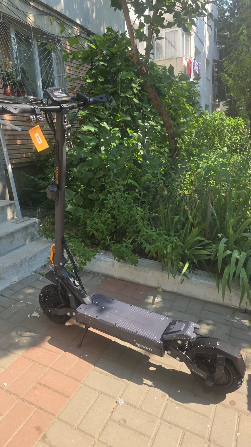 Customer photo review of Ausom Gosoul 2 Pro Dual Motor Electric Scooter