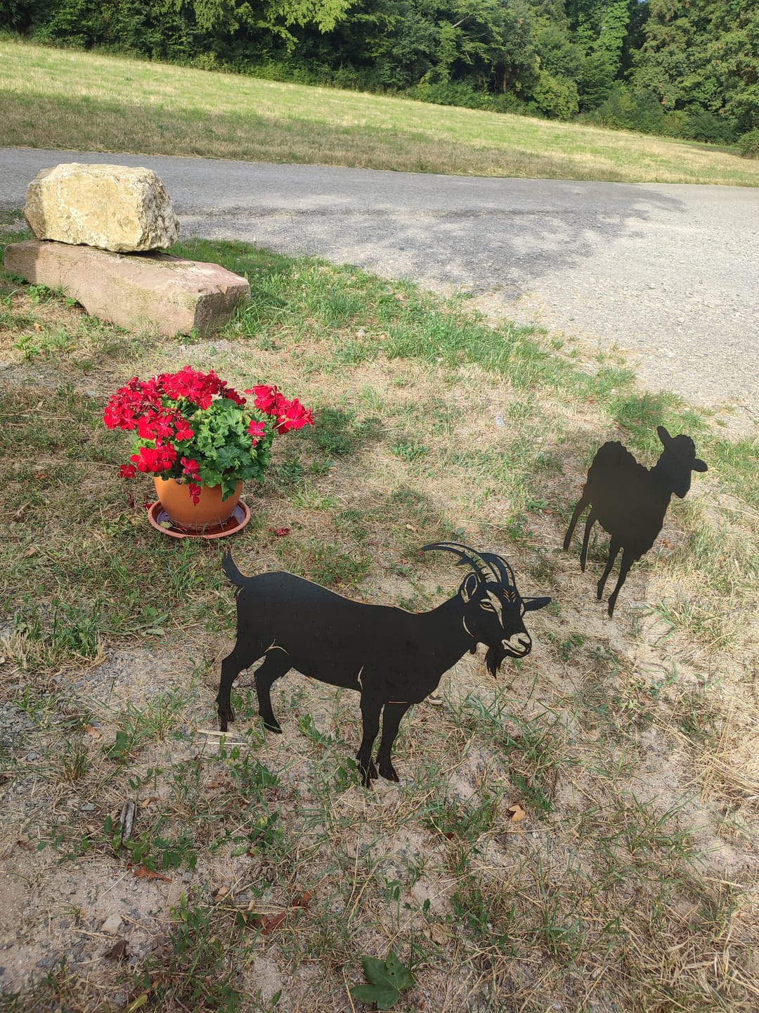 Customer photo review of Gartenstecker Ziege
