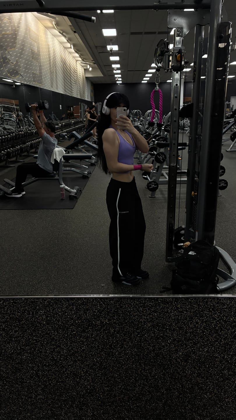 Customer photo review of W239 - Streak Joggers