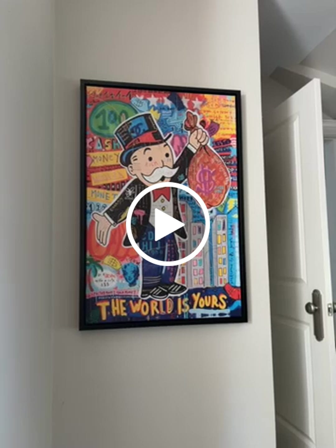 Customer video review of THE WORLD IS YOURS CANVAS