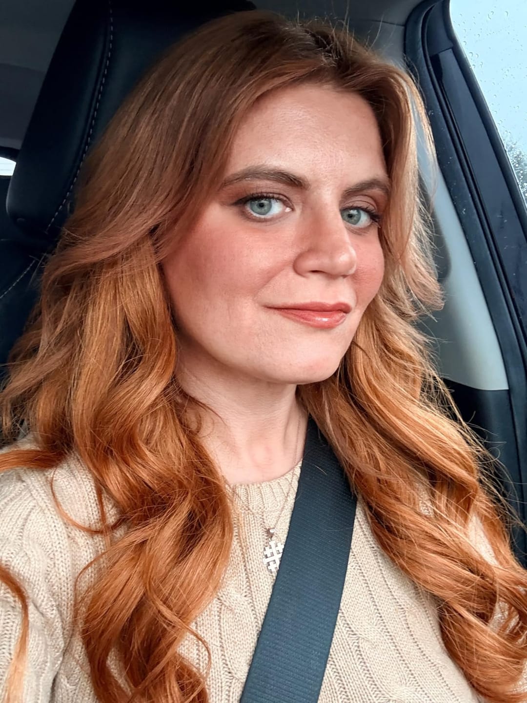 Customer photo review of Virgin Injection Tape in Hair Extensions Copper Red #33
