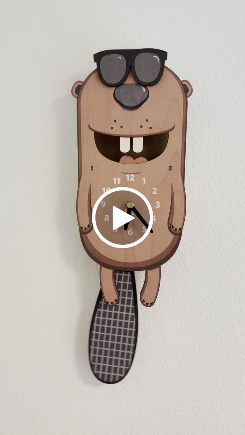 Customer video review of Chewy the Beaver Pendulum Clock