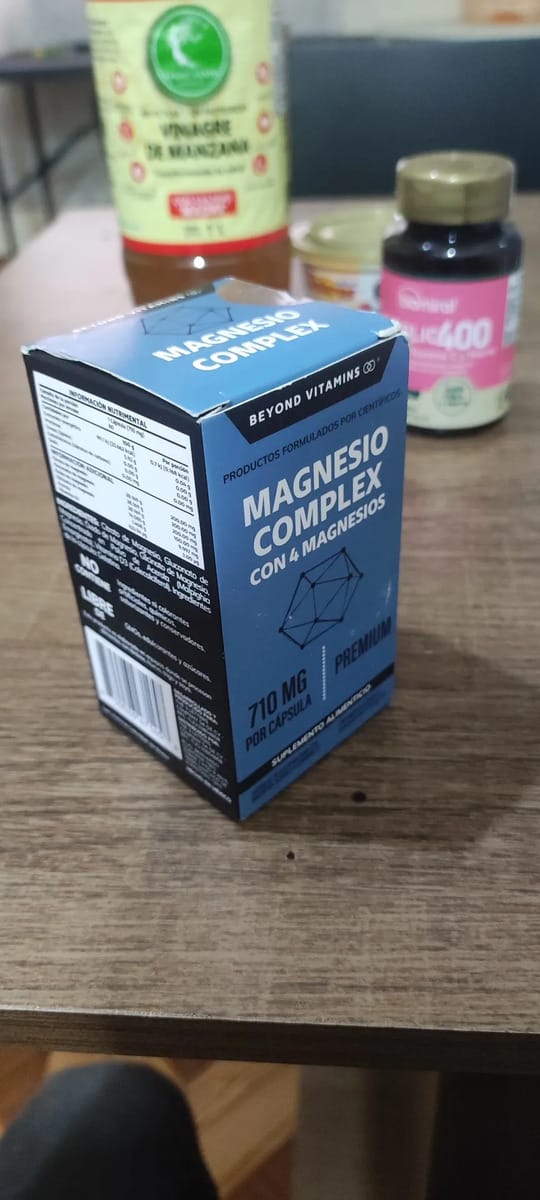 Customer photo review of Magnesio complex con 4 magnesios - 180 cápsulas