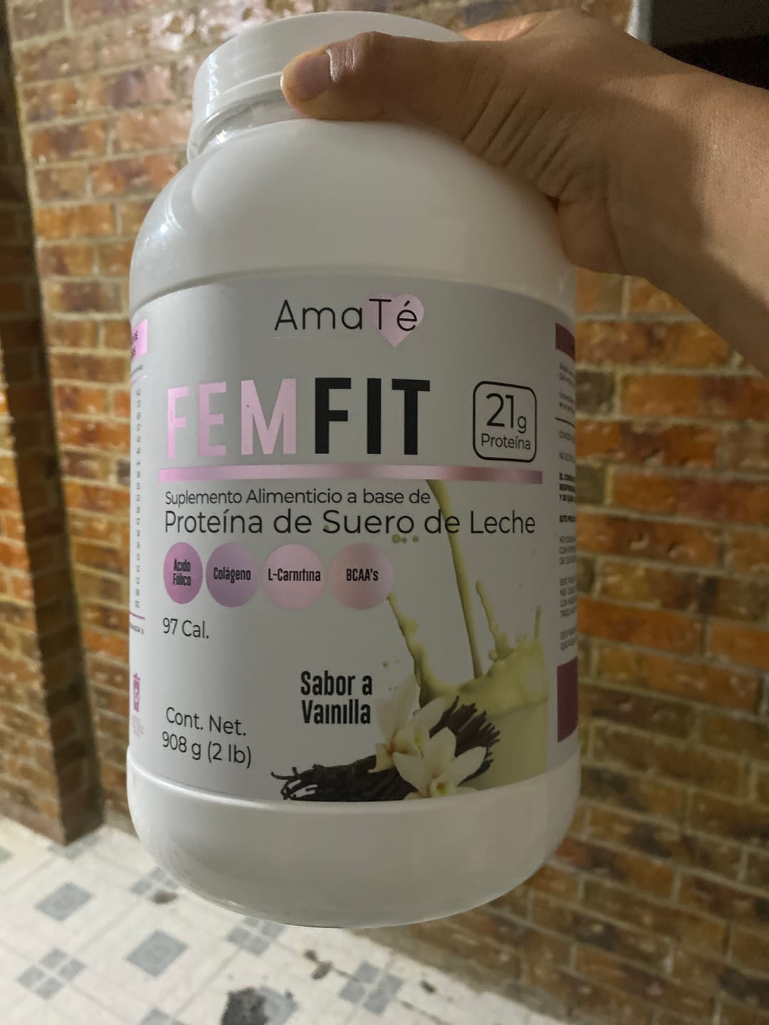 Customer photo review of Proteína FEMFIT