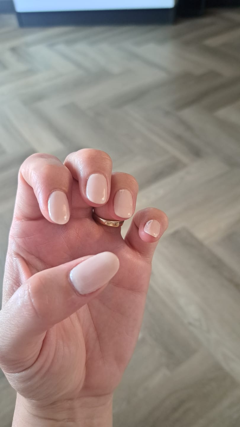 Customer photo review of Khaki Dipping Powder