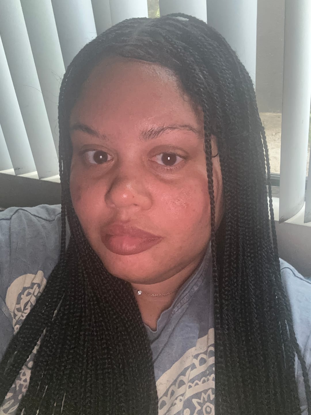 Customer photo review of Shade Knotless Braid Wig, Swiss Full Lace, Color 1B, Glueless - Solange