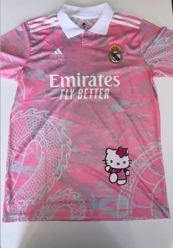 Customer photo review of Real Madrid x Hello Kitty Limited