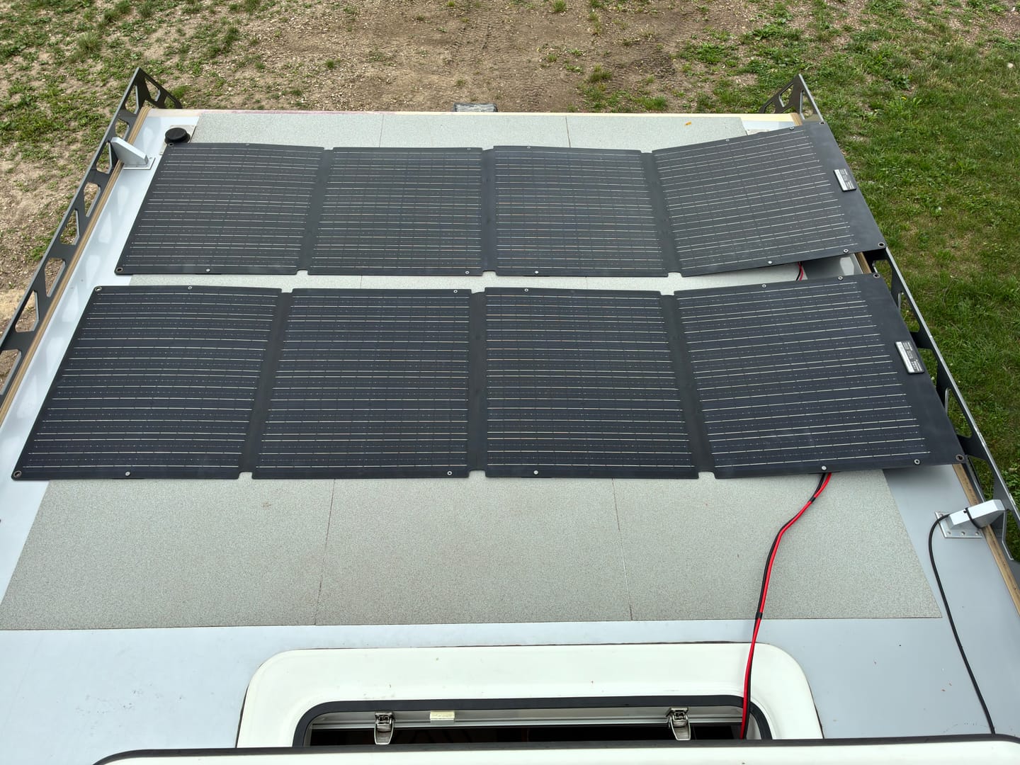 Customer photo review of ALLPOWERS SOLAX SE200 Solar Panel 200W