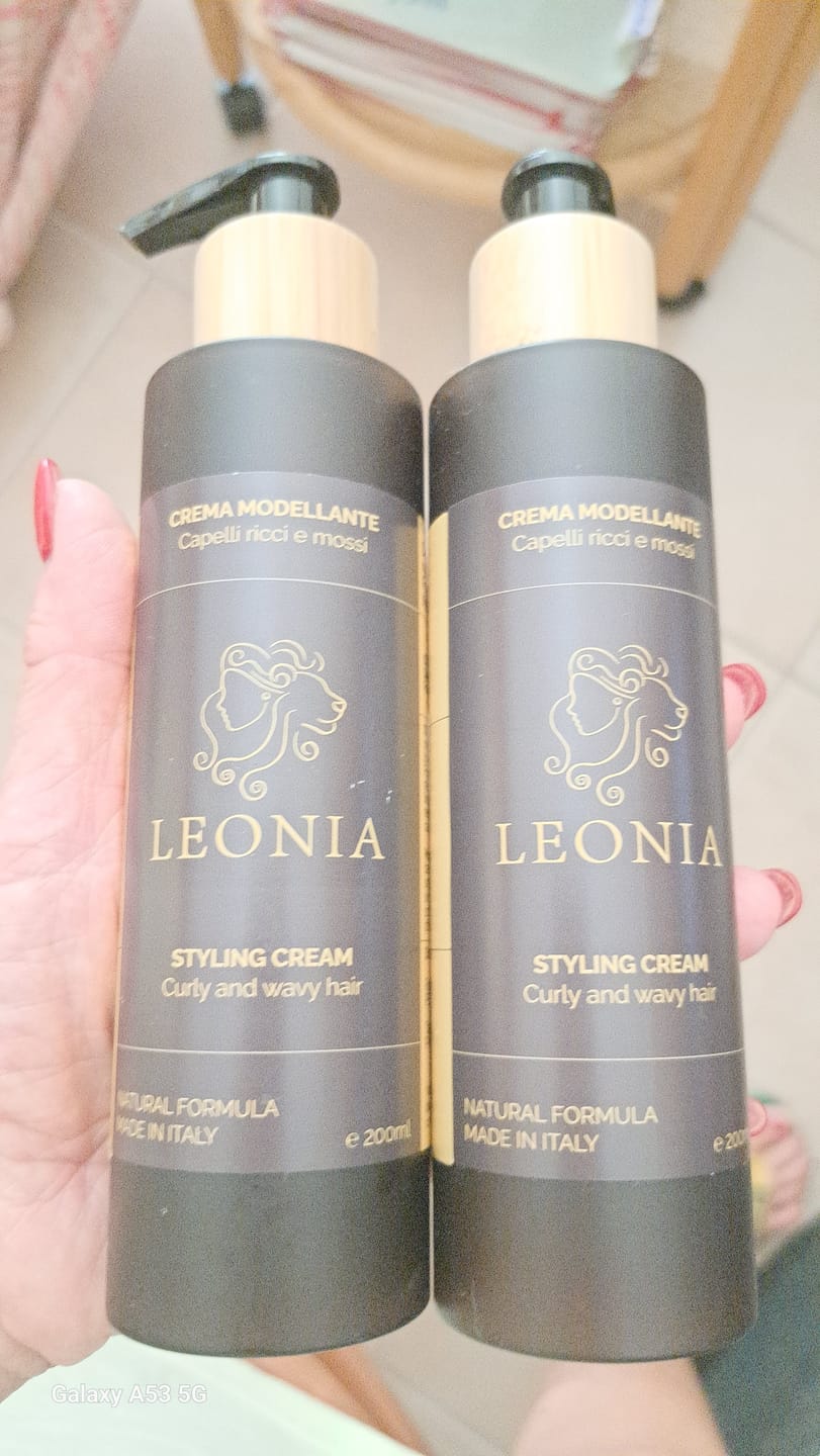 Customer photo review of Crema Styling Capelli Ricci e Mossi
