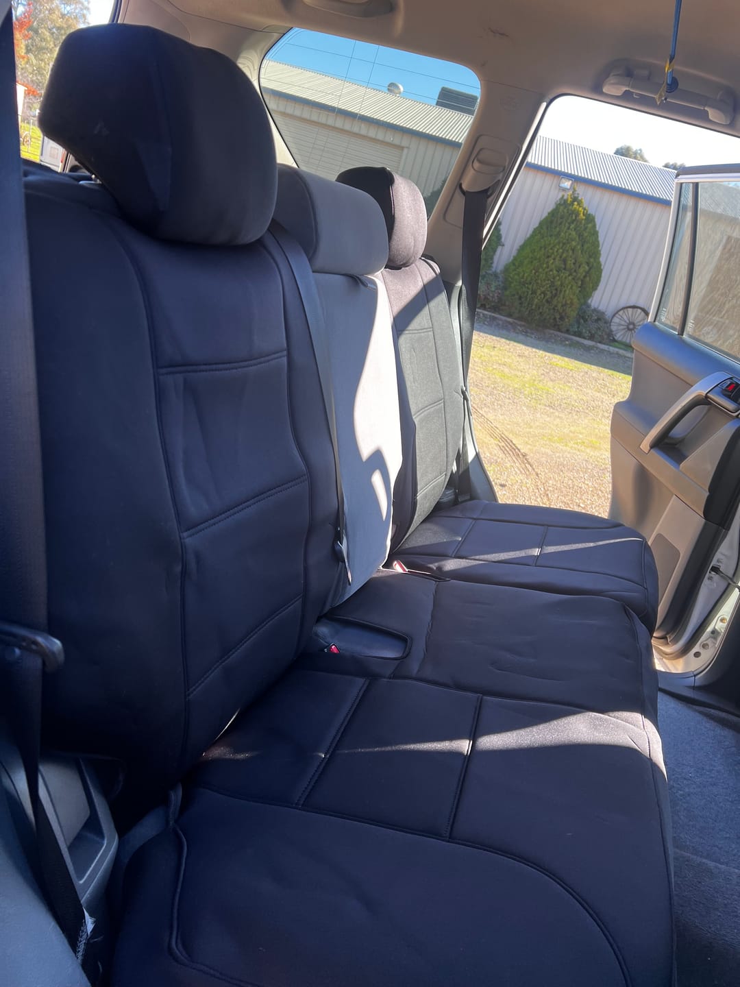 Customer photo review of Sharkskin Universal Steering Wheel Cover