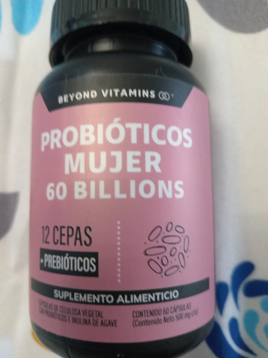 Customer photo review of Probioticos mujer 60 billions - 60 cápsulas