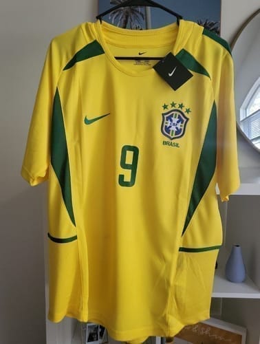 Customer photo review of 2002 Brazil home retro kit