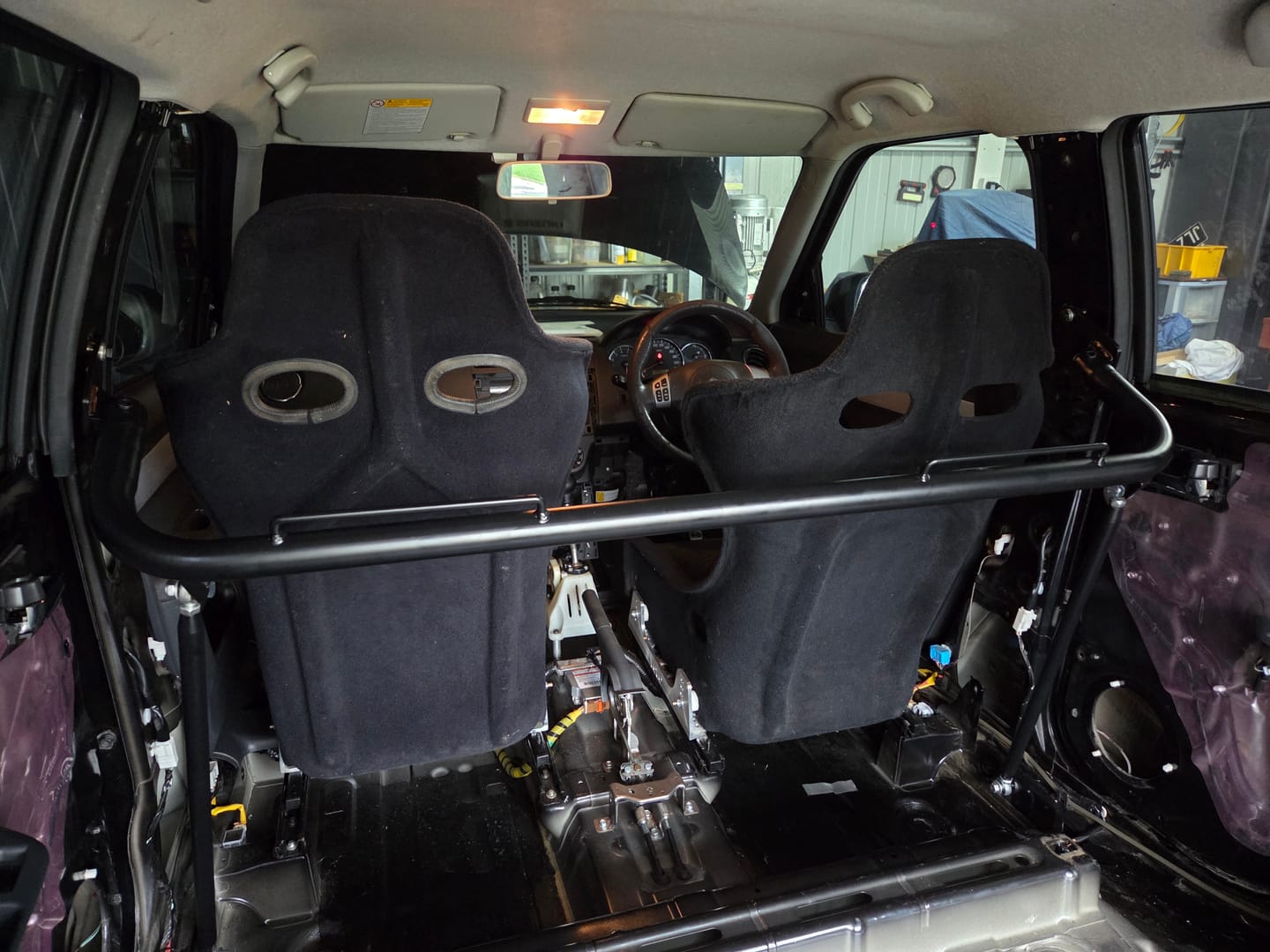 Customer photo review of VOSTA 49" Harness Bar