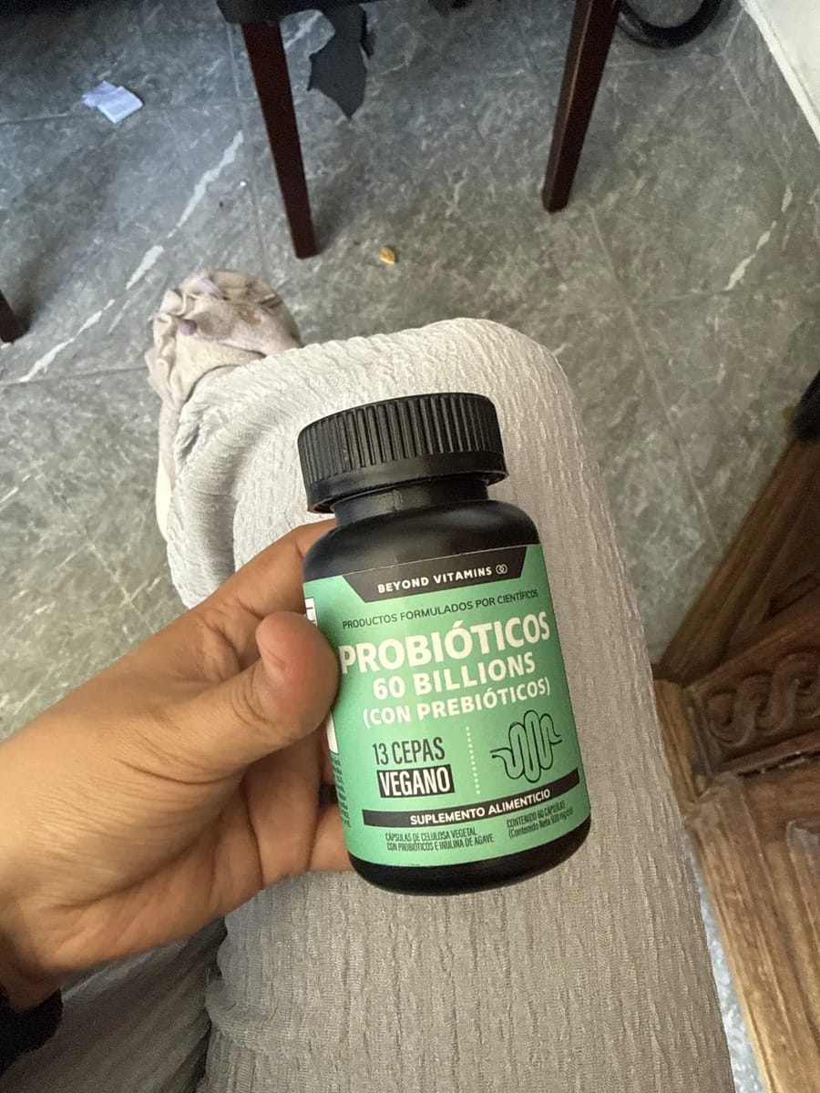 Customer photo review of Probióticos 60 billions (Con prebióticos) - 60 cápsulas