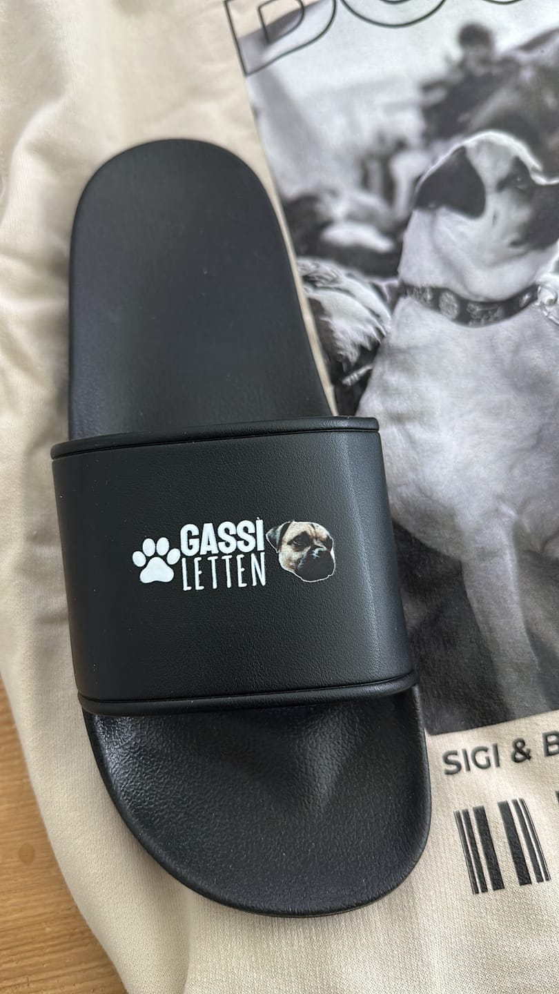 Customer photo review of Personalisierte Badelatschen - Gassiletten