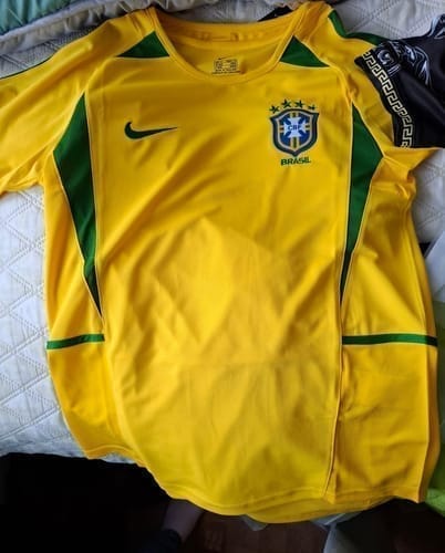Customer photo review of 2002 Brazil home retro kit