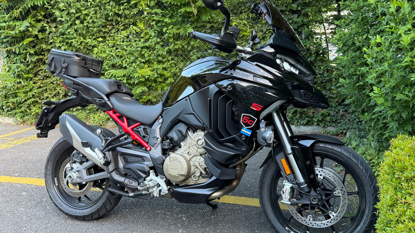 Customer photo review of Lone Rider World Flags