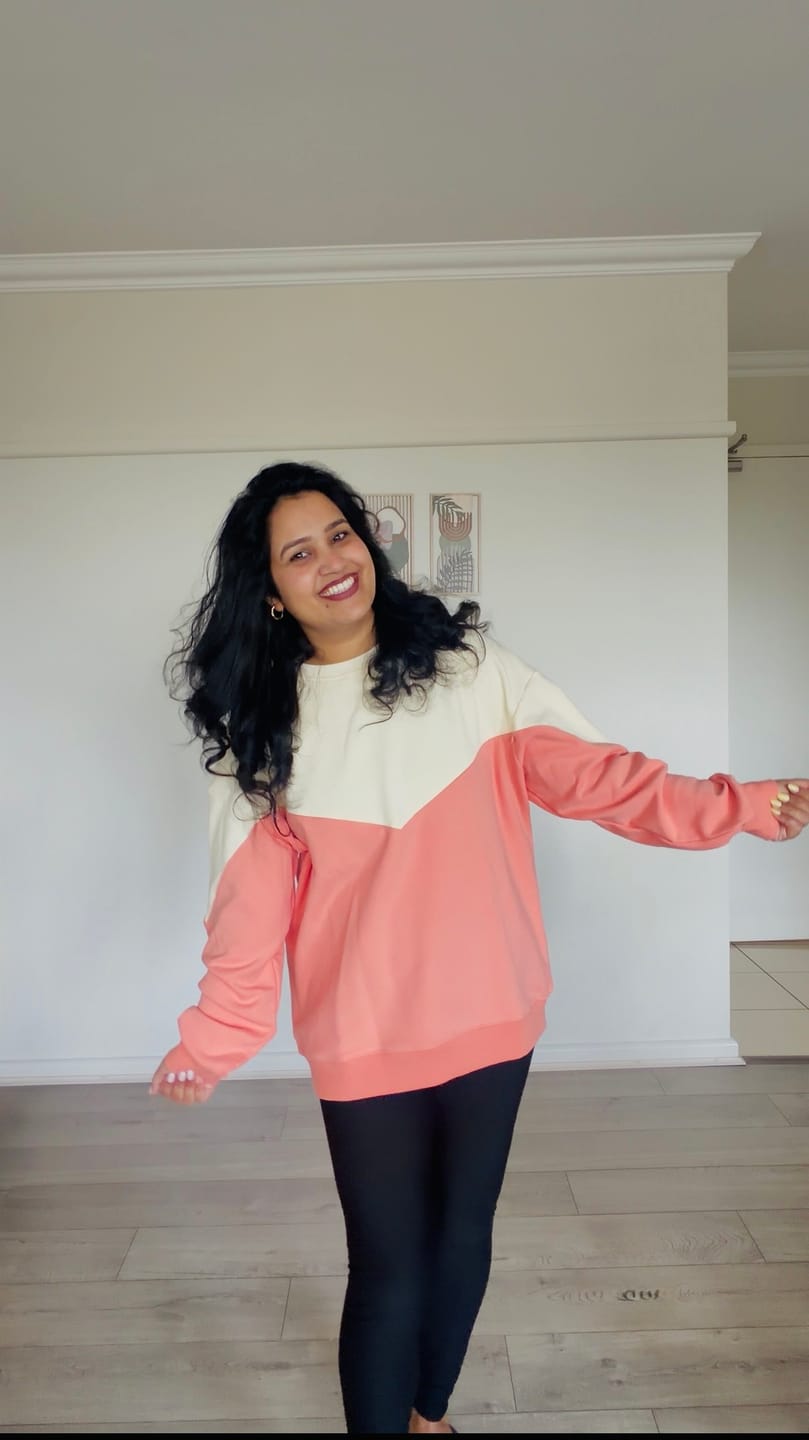 Customer photo review of Pregnancy & Breastfeeding Friendly Colour Block Jumper