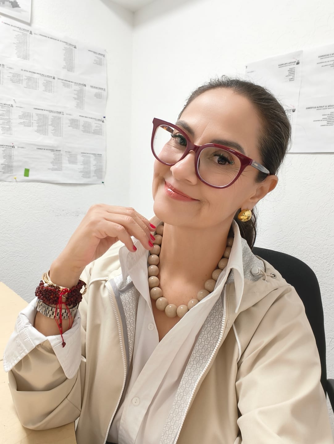 Customer photo review of Aretes Nidra