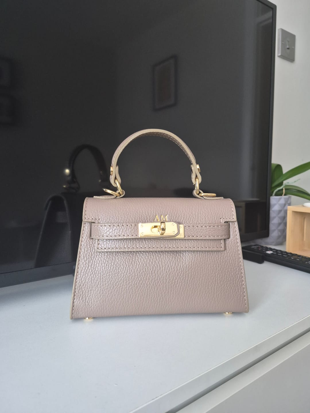 Customer photo review of Mini Polly Top Handle Bag