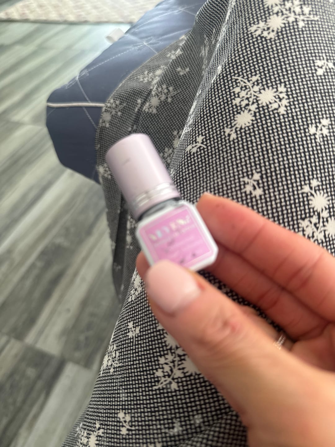 Customer photo review of Volume 5ml - Lash Extension Glue