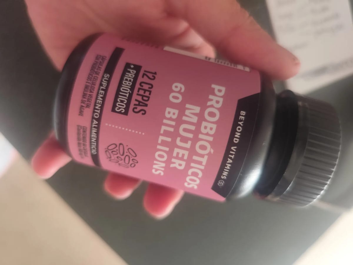 Customer photo review of Probioticos mujer 60 billions - 60 cápsulas