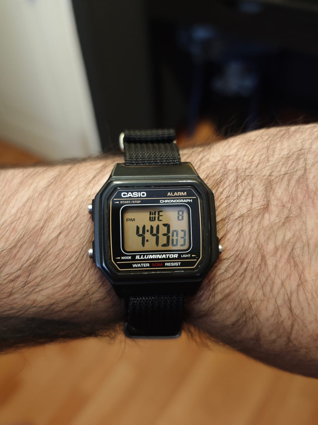 Customer photo review of Correa Nato Dando La Hora Negro