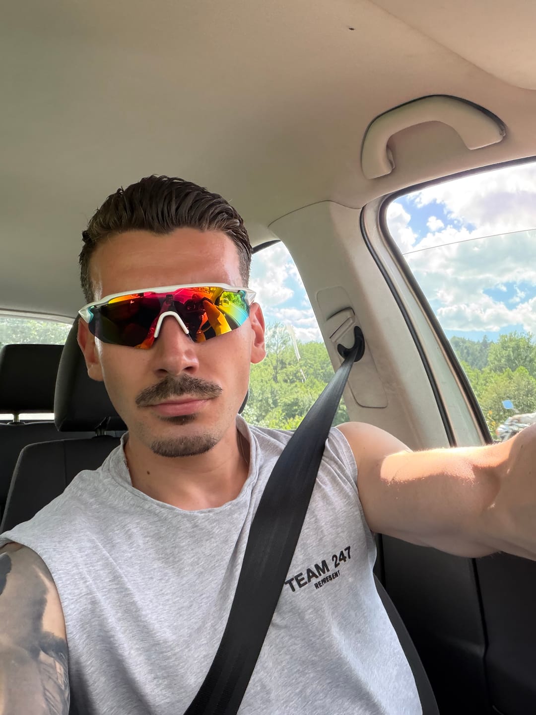 Customer photo review of V1 Running Shades