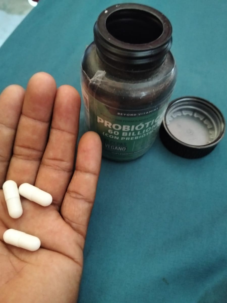 Customer photo review of Probióticos 60 billions (Con prebióticos) - 60 cápsulas