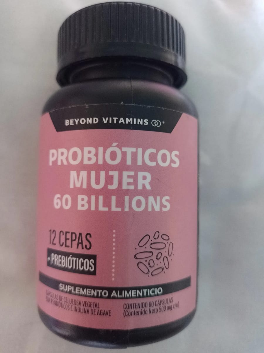 Customer photo review of Probioticos mujer 60 billions - 60 cápsulas
