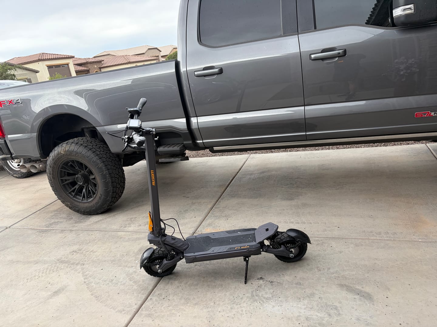Customer photo review of Ausom F1 Max Electric Scooter