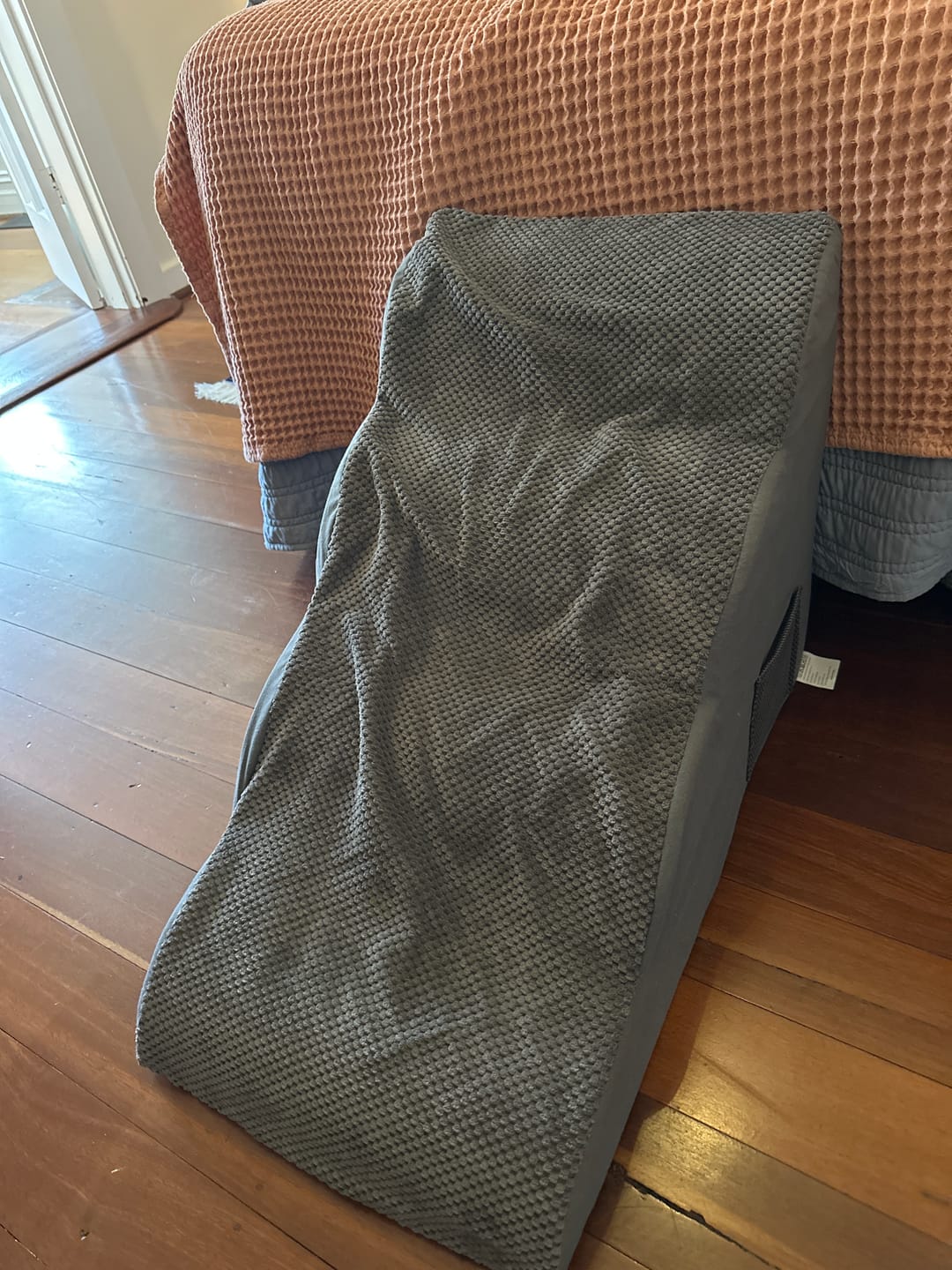 Customer photo review of Foam Pet Steps for Small & Large Dogs