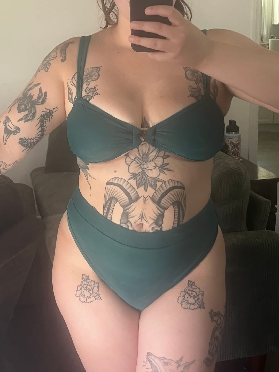 Customer photo review of CHLOE Jade High Rise Bikini Bottom