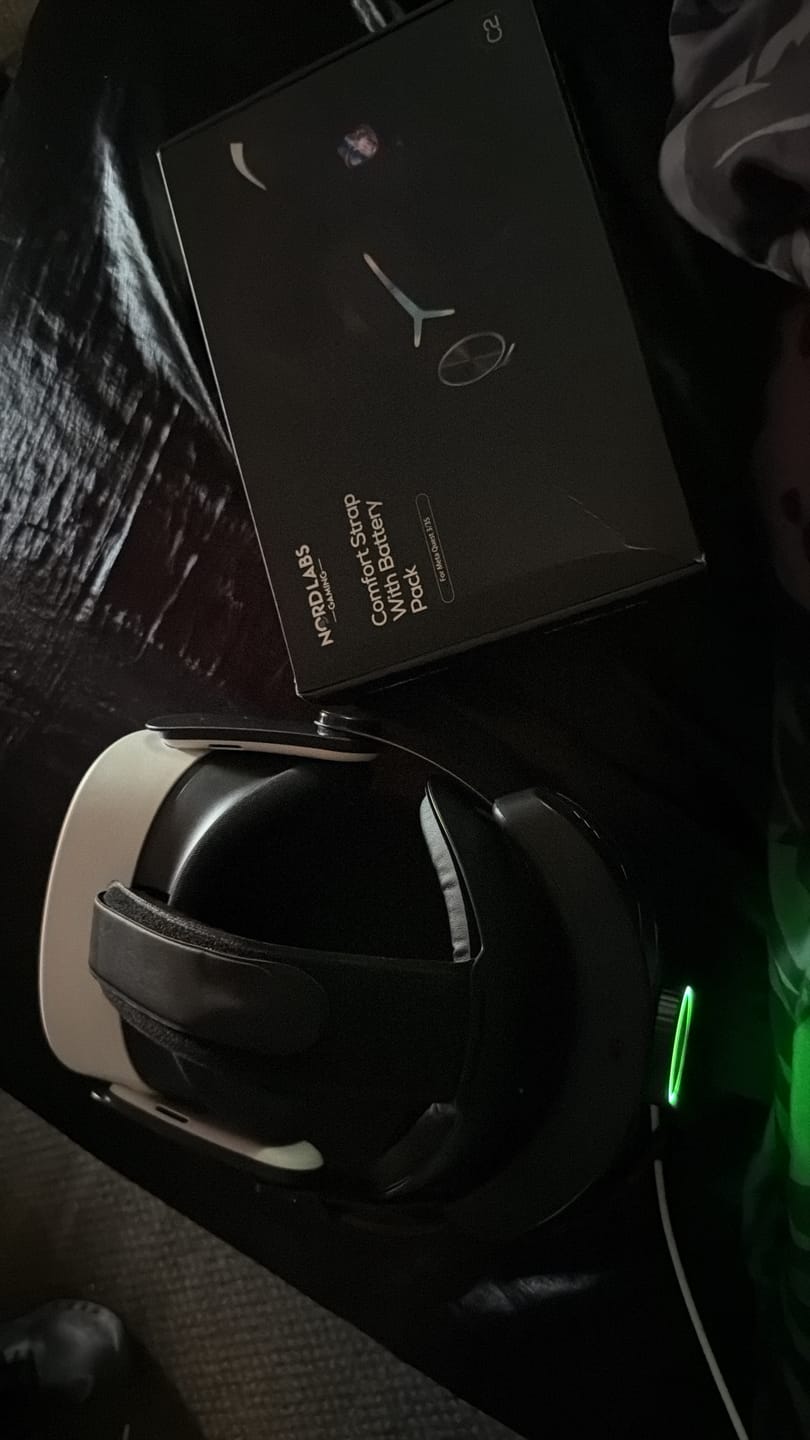 Customer photo review of Comfort Strap + Battery Pack