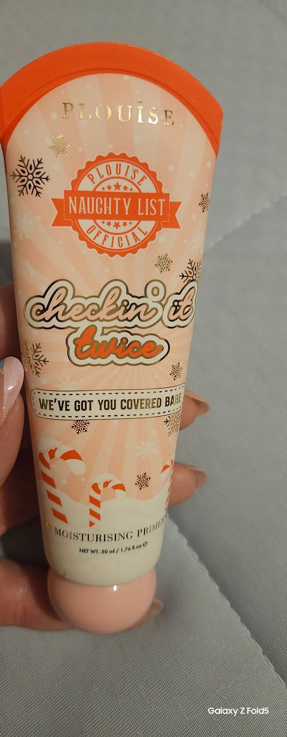Customer photo review of Checkin’ It Twice Moisturising Primer