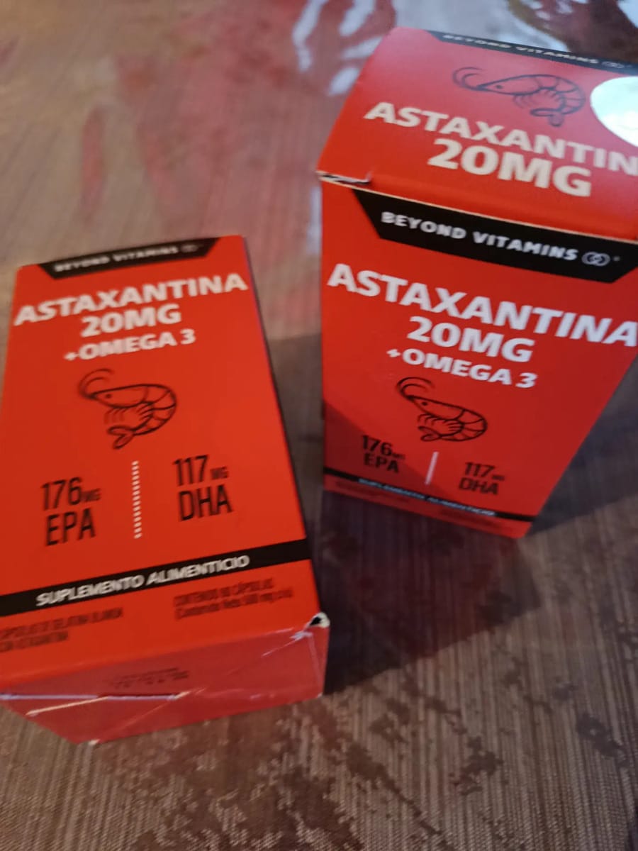 Customer photo review of Astaxantina 20mg de Haematococcus pluvialis + Omega 3 EPA/DHA | 60 Cápsulas
