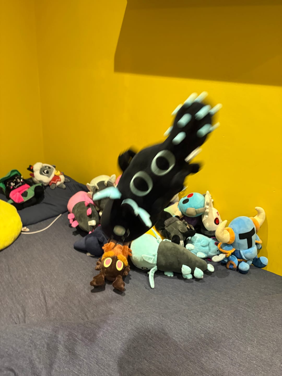 Customer photo review of Rain World - Glowing Cyan Lizard Plush