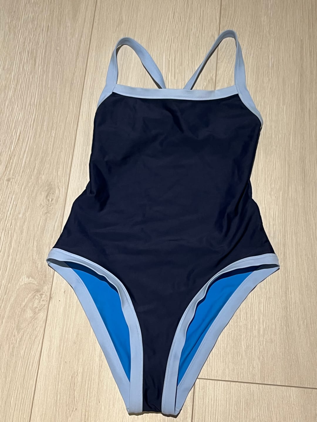 Customer photo review of Raya Onepiece - Blue Crush/Too Blue