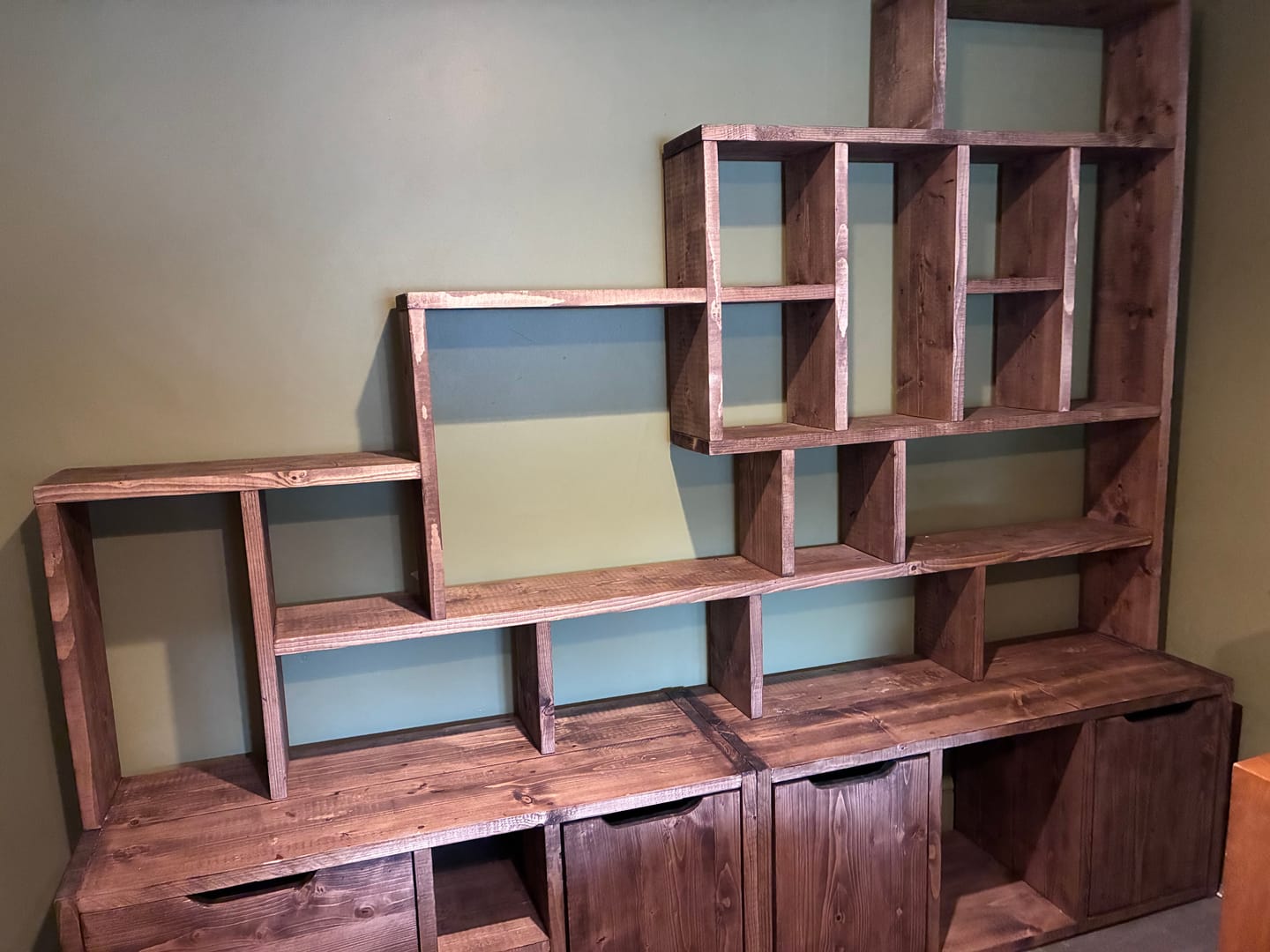 Customer photo review of Large Reclaimed Wood Bookcase & Shelving Units Set - Rustic Storage Furniture - Vintage style bookcase set- slope