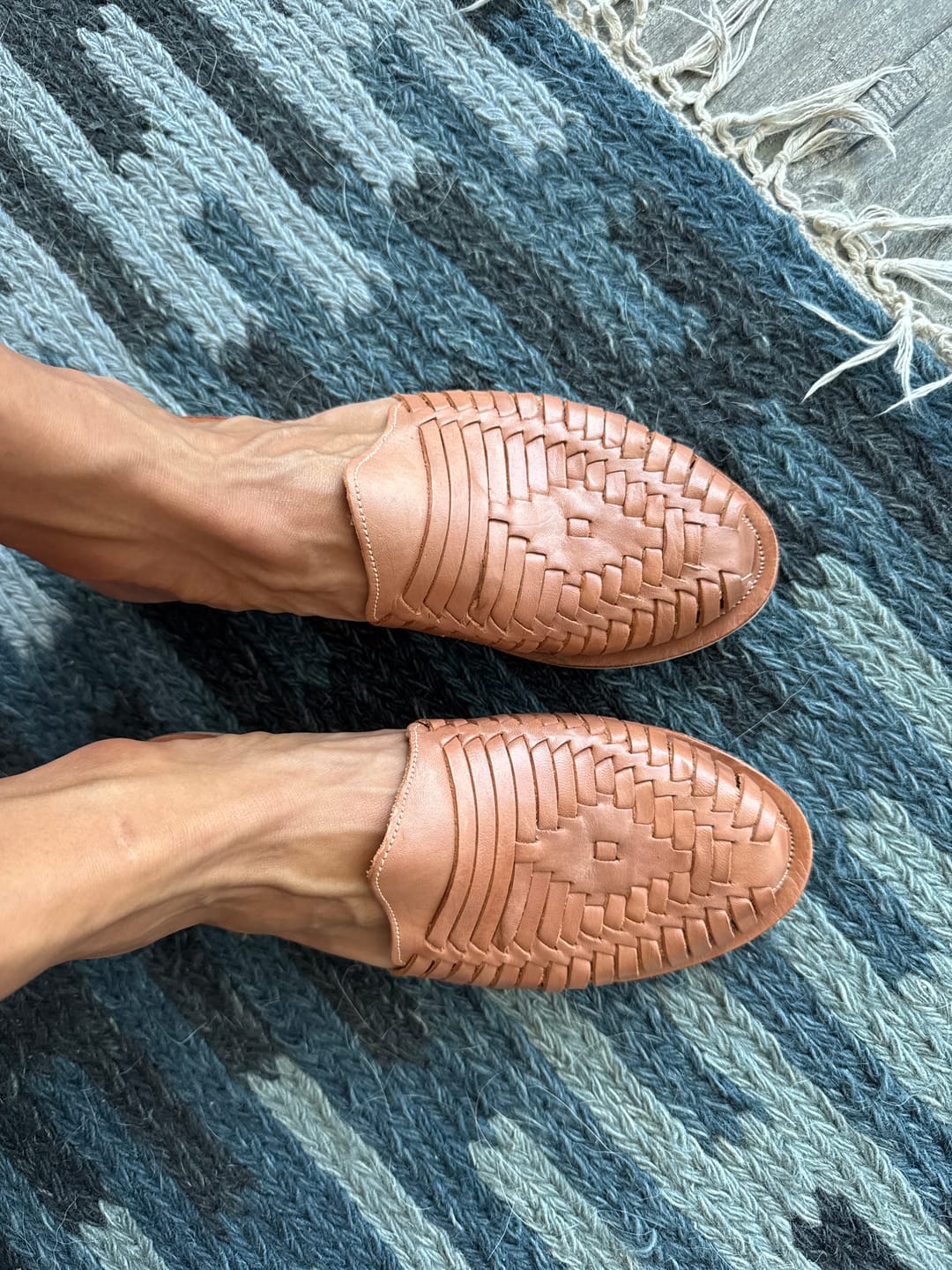 Customer photo review of Andy Mule Huaraches - Tan
